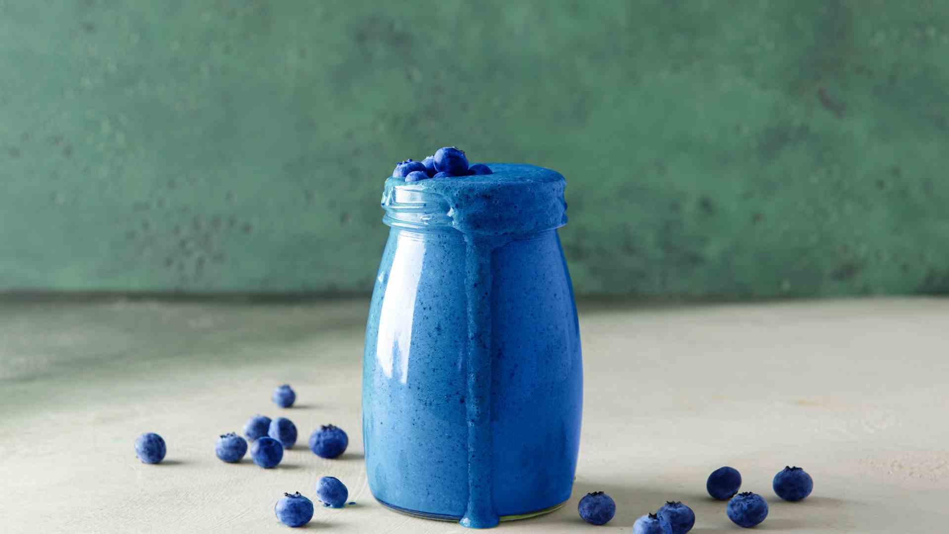 Spirulina blu nei drink